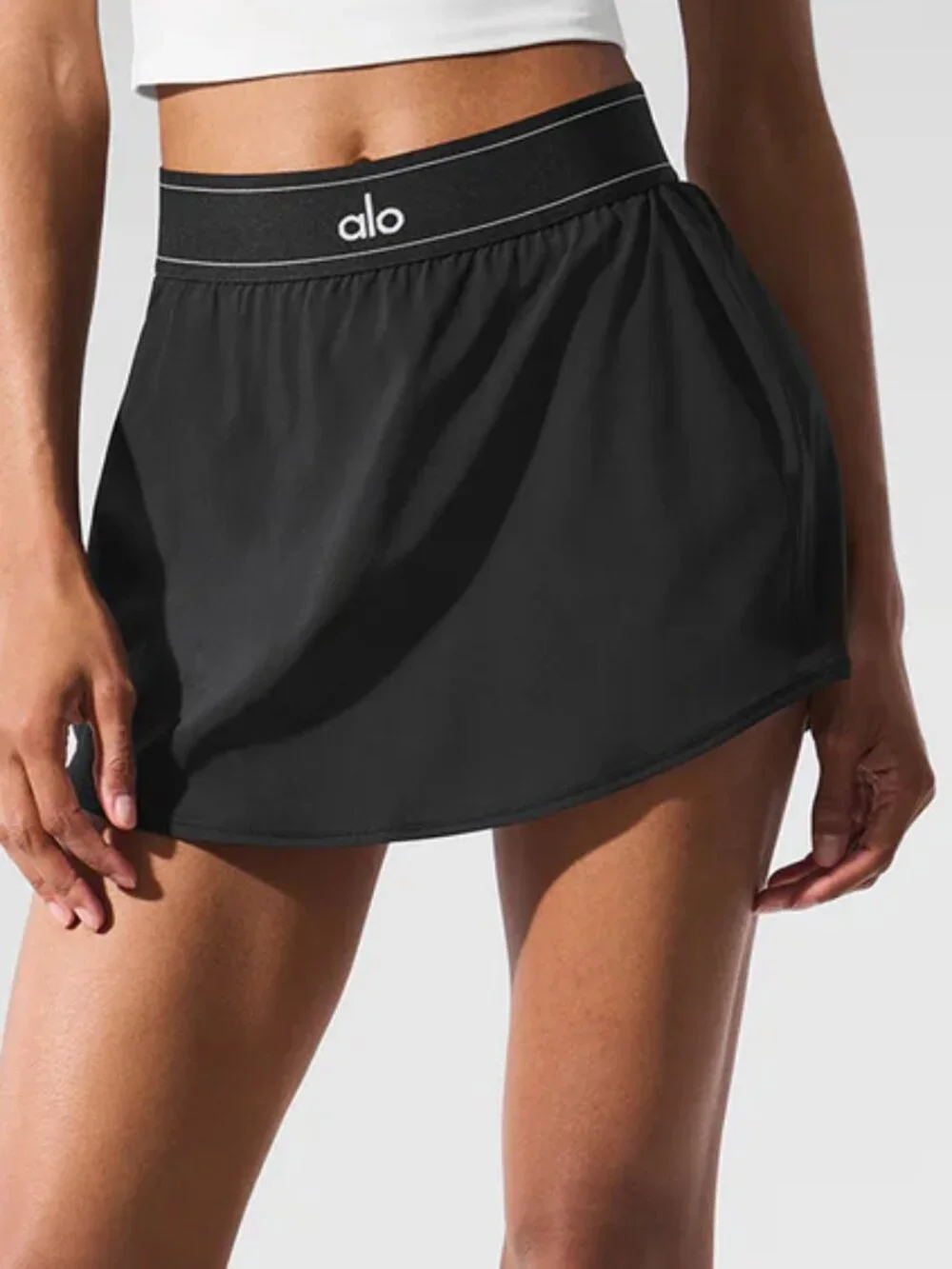 🥂 NWT Alo Yoga Match Point Tennis Skirt Black 😜 Old Money Weekend Skort